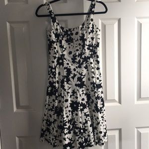 Nine west black and white dress